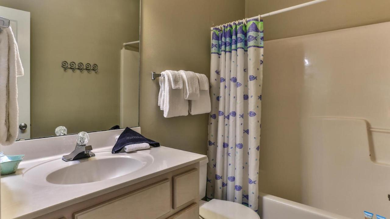 Biglows Bungalow - About A Quarter Mile To Private Neighborhood Beach Access, Pet Friendly, Community Pool Destin Eksteriør bilde
