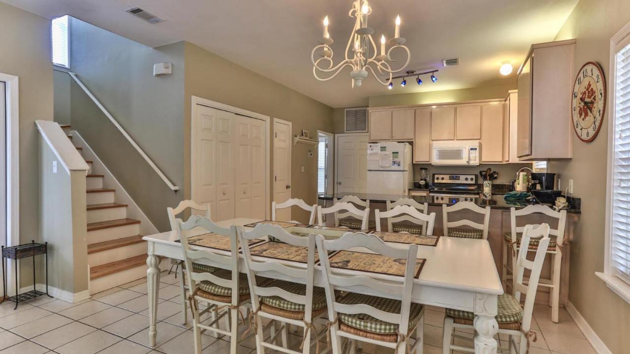 Biglows Bungalow - About A Quarter Mile To Private Neighborhood Beach Access, Pet Friendly, Community Pool Destin Eksteriør bilde